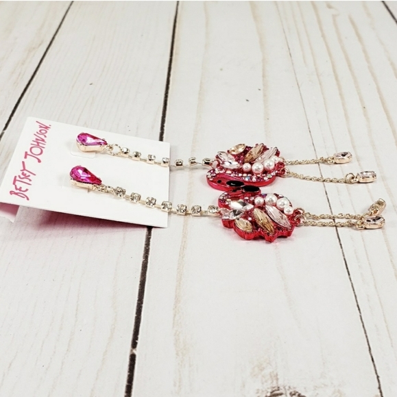 Betsey Johnson Flamingo Earrings - Picture 5 of 8